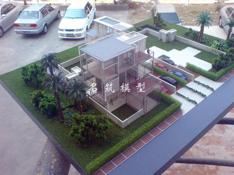 �A�lˮ���e�����wģ��